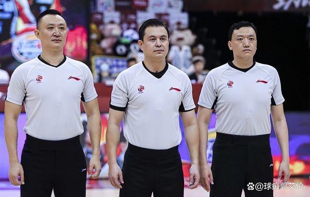 包含浙江队内部会议纪要流出：赛后调整名单；CBA常规赛使命明确；控场能力受关注的词条